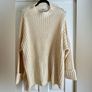 Old Navy Cream Ribbed Crew Neck Sweater